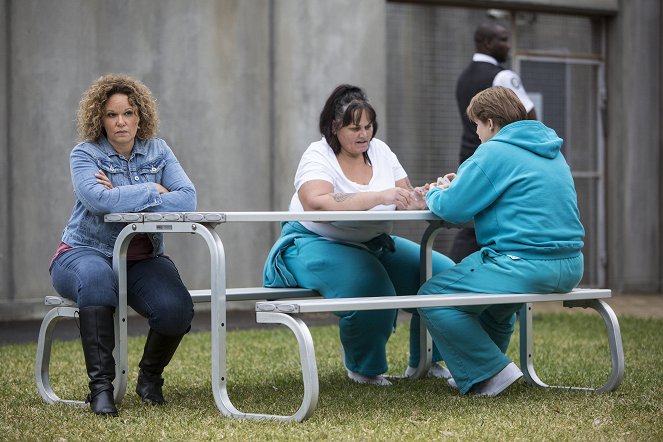 Wentworth - Winter Is Here - Van film - Leah Purcell