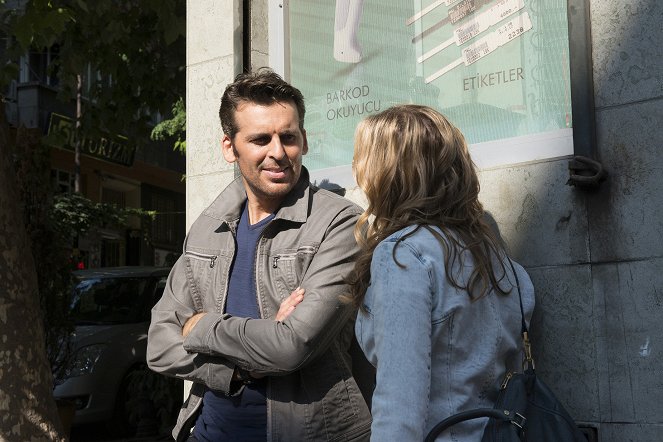 Covert Affairs - Trigger Cut - Photos - Oded Fehr