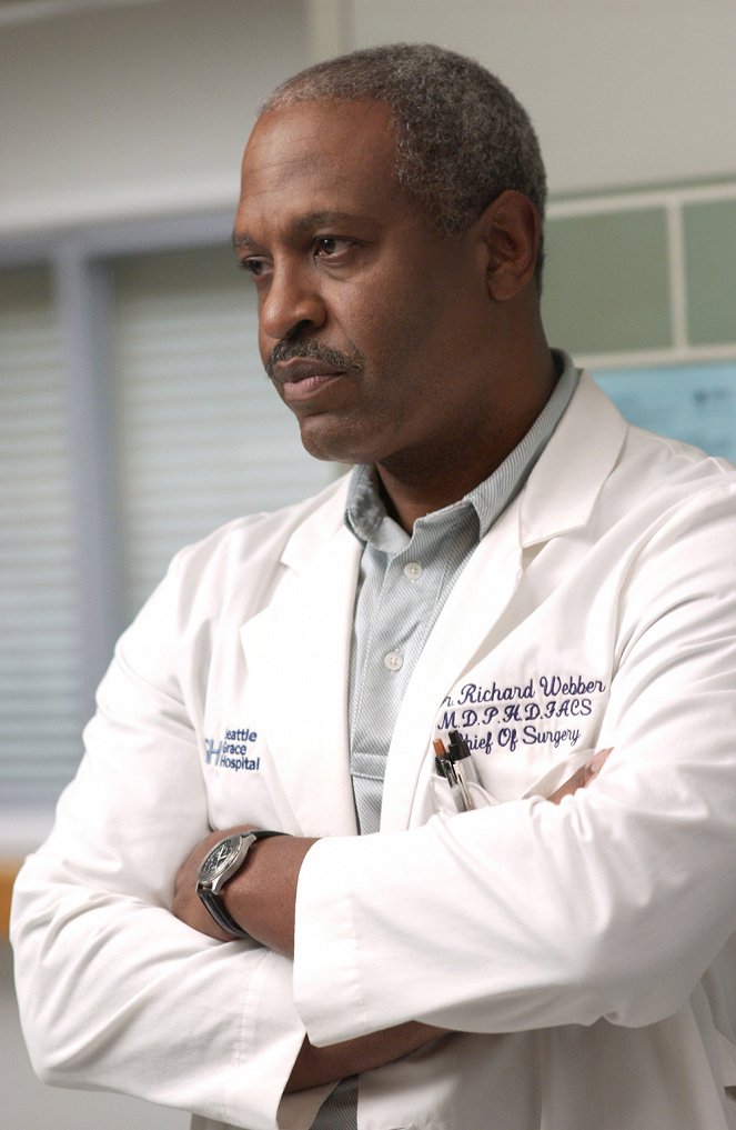Grey's Anatomy - The First Cut Is the Deepest - Photos - James Pickens Jr.