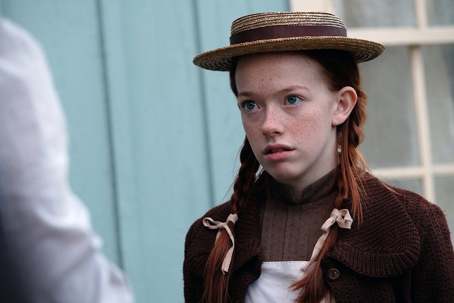 Anne with an E - Youth Is the Season of Hope - Photos - Amybeth McNulty