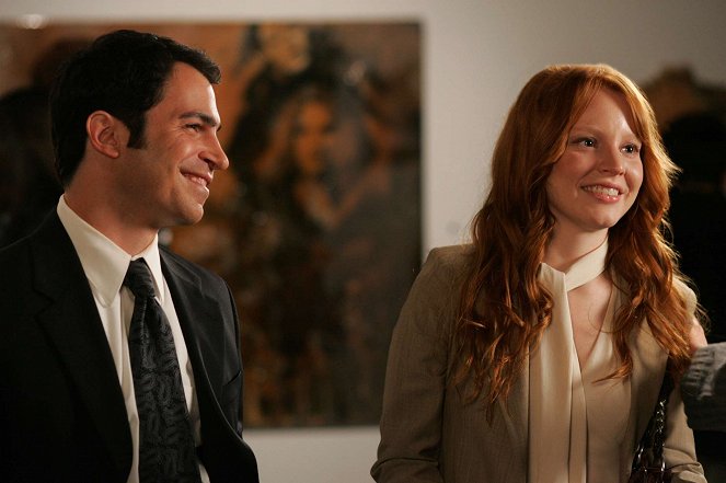 Six Feet Under - Singing for Our Lives - Photos - Chris Messina, Lauren Ambrose