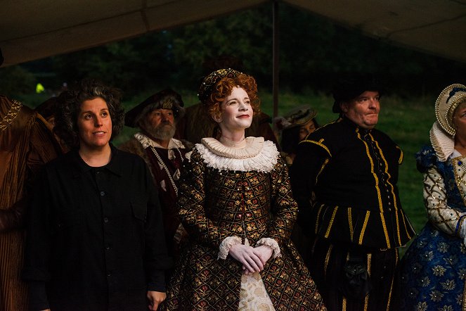 Lucy Worsley's Fireworks for a Tudor Queen - Van film
