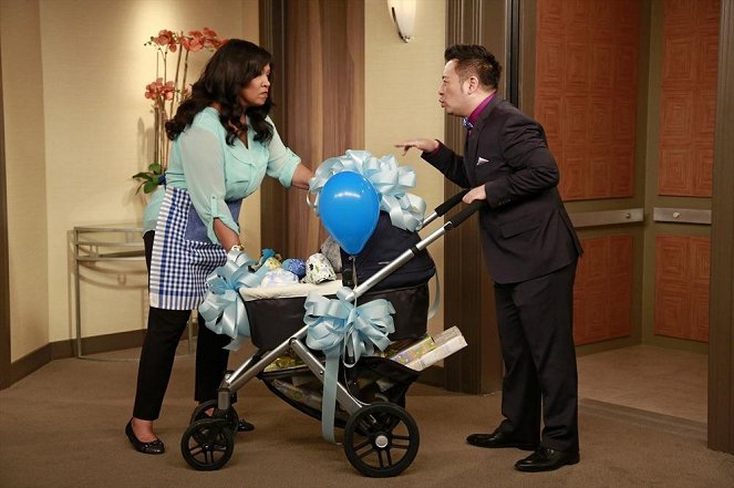 Young & Hungry - Young & Pregnant - Filmfotos - Kym Whitley, Rex Lee