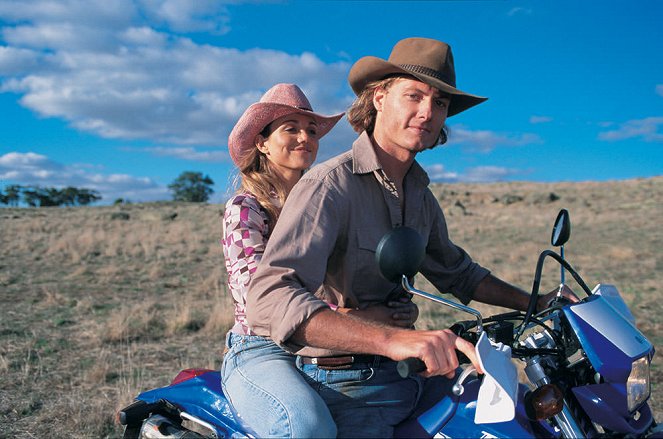 McLeod's Daughters - Season 1 - Stir Crazy - Tournage