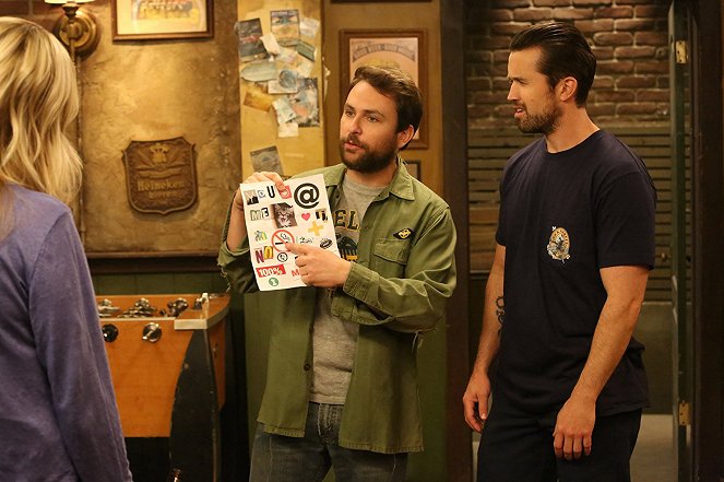 It's Always Sunny in Philadelphia - Old Lady House: A Situation Comedy - Photos - Charlie Day, Rob McElhenney
