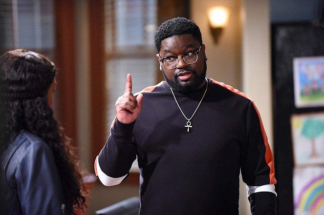 Rel - Pilot - Photos - Lil Rel Howery