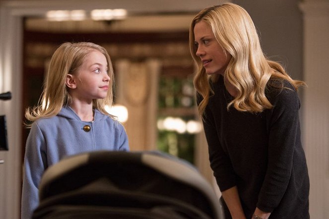 Grimm - Zlá noc - Z filmu - Claire Coffee