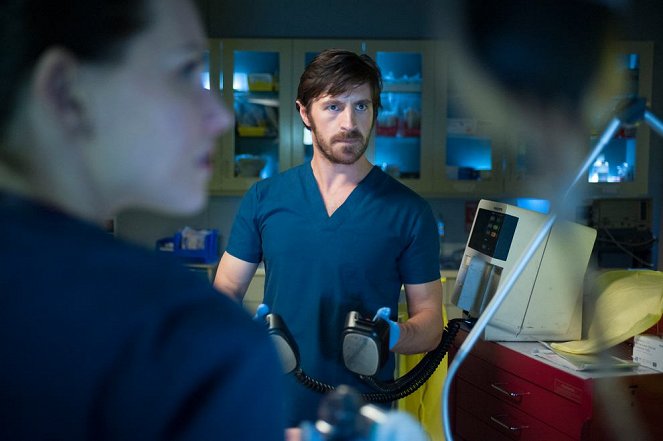 The Night Shift - Ghosts - De la película - Eoin Macken