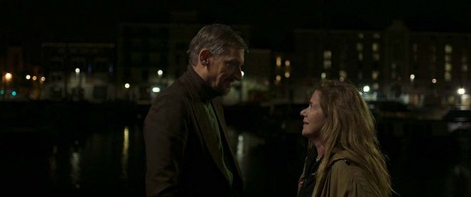 Everybody Happy - De la película - Peter Van den Begin, Barbara Sarafian
