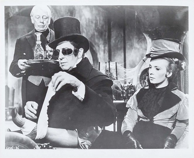 Das Grab des Grauens - Filmfotos - Oliver Johnston, Vincent Price, Elizabeth Shepherd