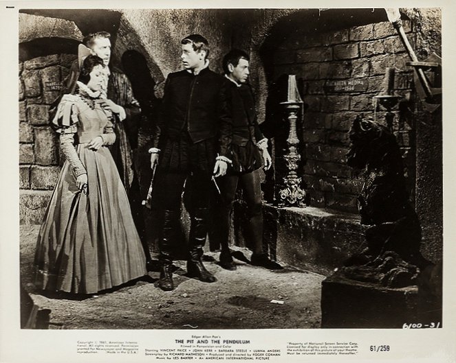 The Pit and the Pendulum - Lobby Cards