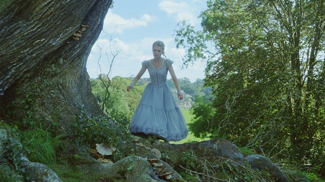 Alice im Wunderland - Filmfotos - Mia Wasikowska