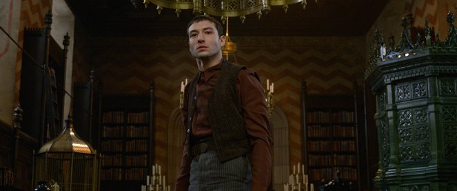 Fantastic Beasts: The Crimes of Grindelwald - Van film - Ezra Miller