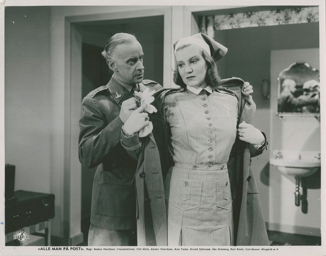 Everybody at His Station - Lobby Cards - Anders Henrikson, Aino Taube