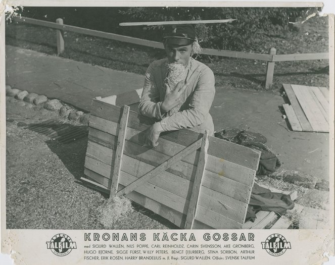 Kronans käcka gossar - Lobby Cards - Nils Poppe