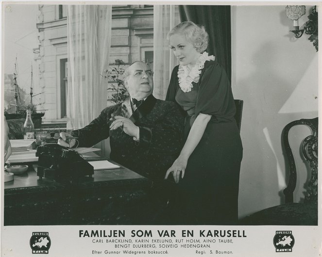 Familjen som var en karusell - Lobby karty - Carl Barcklind, Karin Ekelund