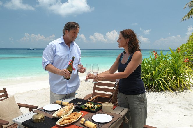 Hotel snov - Malediven - Z filmu - Helmut Zierl, Sylta Fee Wegmann