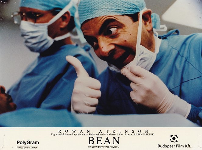 Bean: Um Autêntico Desastre - Cartões lobby