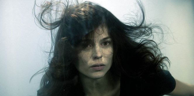 Wyspa zaginionych - Z filmu - Elena Anaya