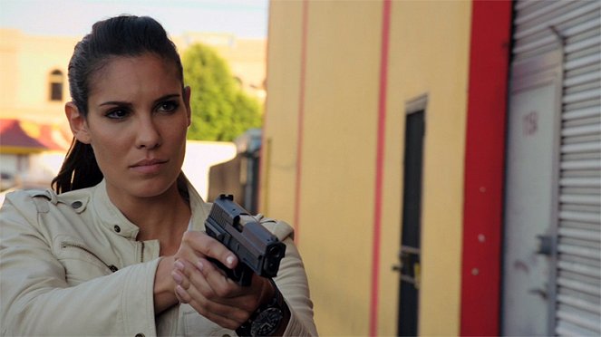 NCIS: Los Angeles - Season 3 - Áldozat - Filmfotók - Daniela Ruah