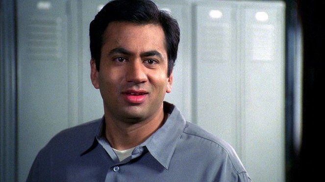 Law & Order: Special Victims Unit - Outsider - Photos - Kal Penn