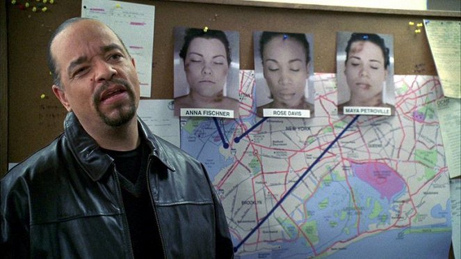 Ley y Orden: Unidad de Víctimas Especiales - Outsider - De la película - Ice-T