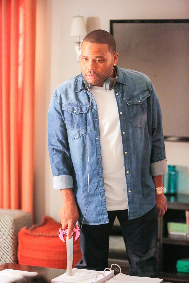 Black-ish - The Peer-ent Trap - Photos - Anthony Anderson