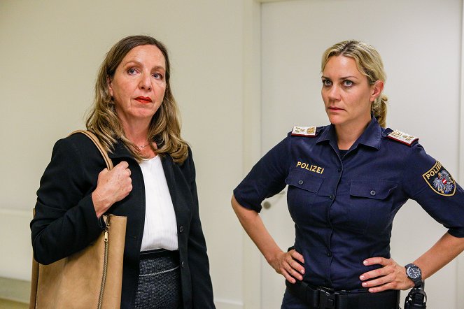 CopStories - Season 3 - Bitte ned - Kuvat elokuvasta - Susi Stach, Kristina Bangert