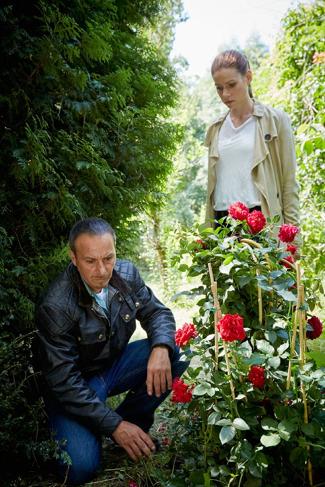 Alerte Cobra - Season 20 - Gestohlenes Leben - Film - Erdogan Atalay, Katrin Heß