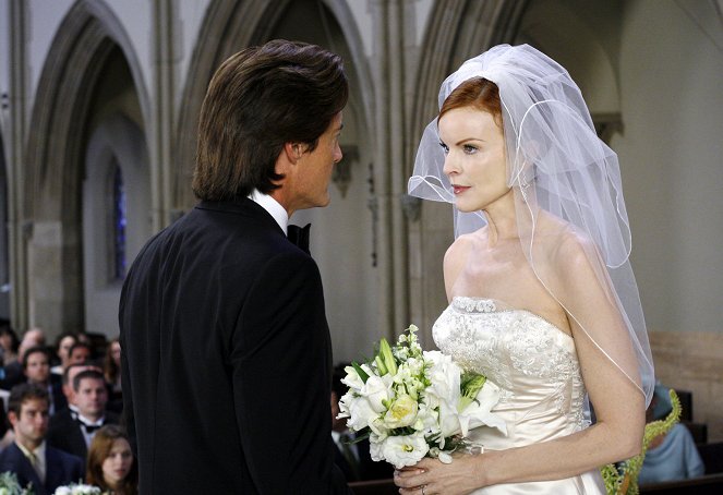Desperate Housewives - It Takes Two - Photos - Kyle MacLachlan, Marcia Cross