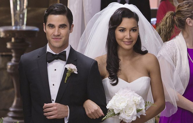 Glee - A Wedding - Photos - Darren Criss, Naya Rivera