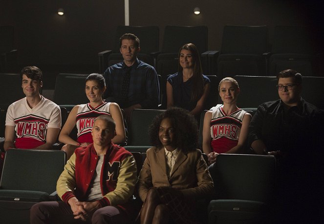 Glee - Season 6 - Child Star - Photos - Billy Lewis Jr., Laura Dreyfuss, Marshall Williams, Matthew Morrison, Samantha Marie Ware, Lea Michele, Becca Tobin, Noah Guthrie