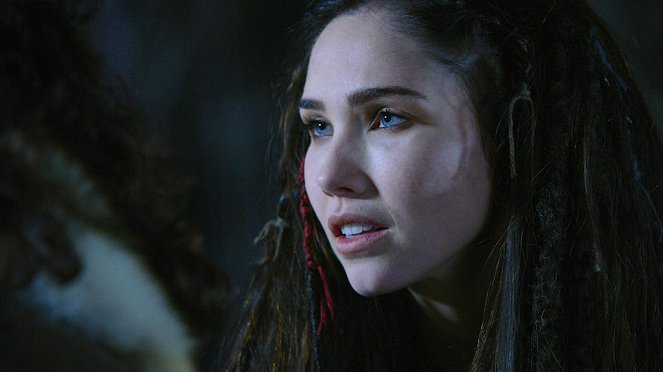 The Outpost - Season 1 - One is the Loneliest Number - Photos - Jessica Green