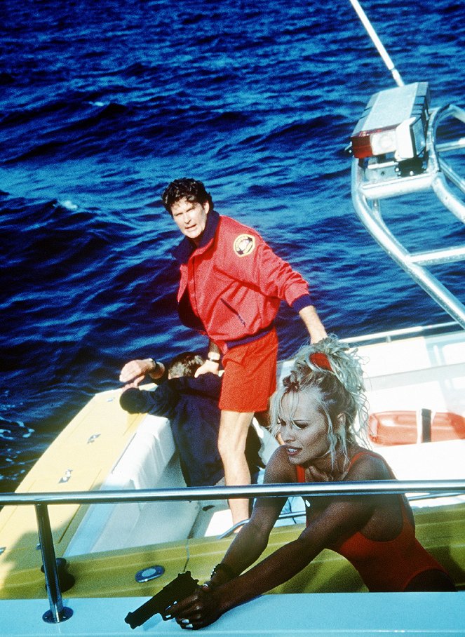 Los vigilantes de la playa - Home Is Where the Heat Is - De la película - David Hasselhoff, Pamela Anderson