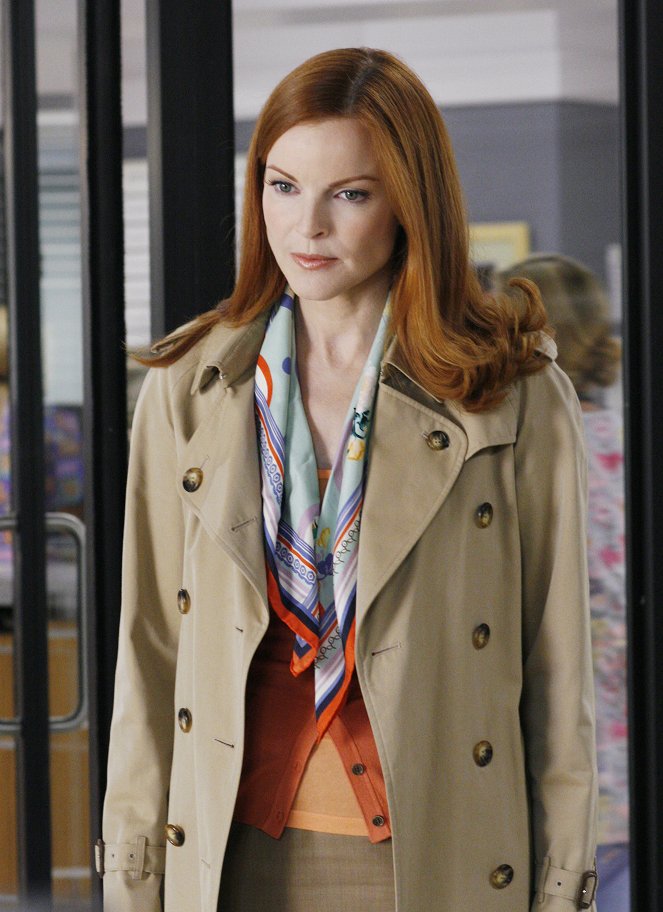 Desperate Housewives - A Weekend in the Country - Photos - Marcia Cross