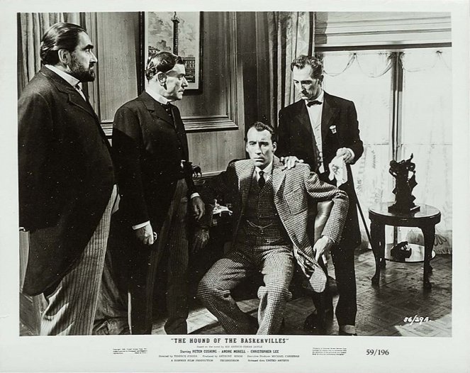 The Hound of the Baskervilles - Lobby Cards - Francis De Wolff, André Morell, Christopher Lee, Peter Cushing