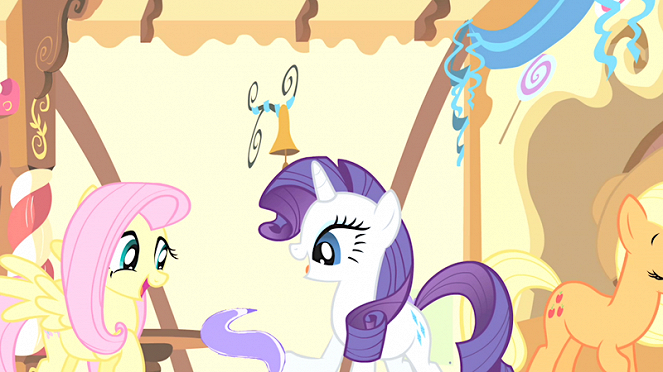 My Little Pony: Friendship Is Magic - Griffon the Brush Off - De la película