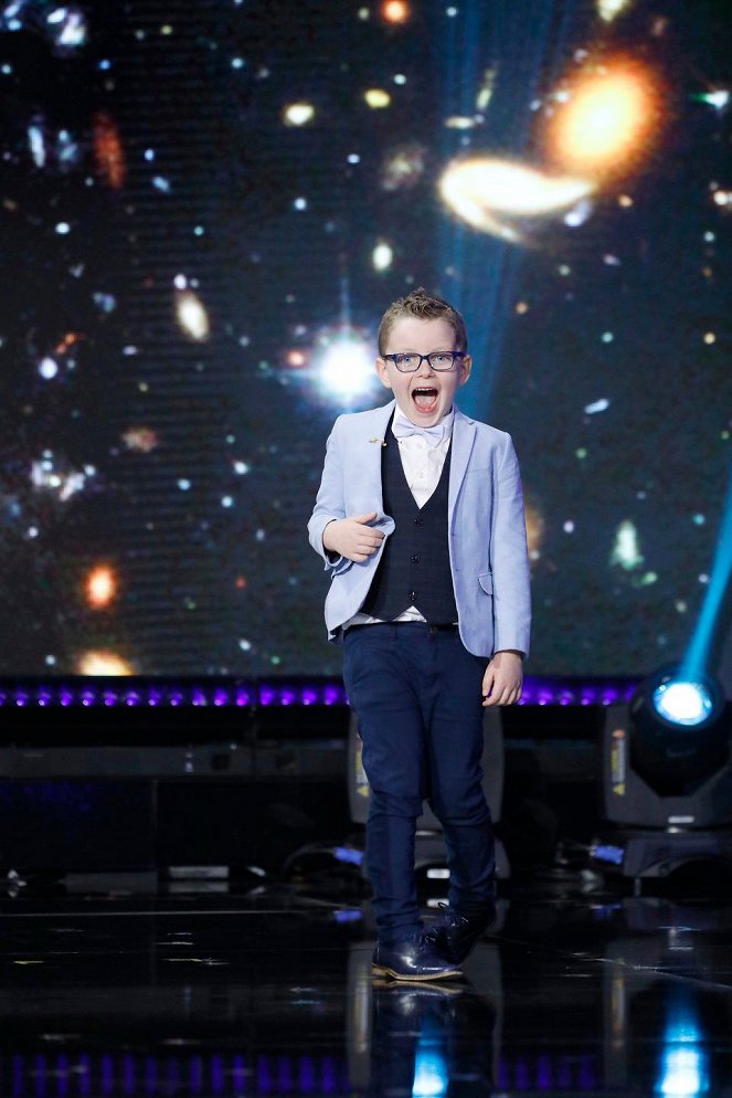 Little Big Shots - Z filmu