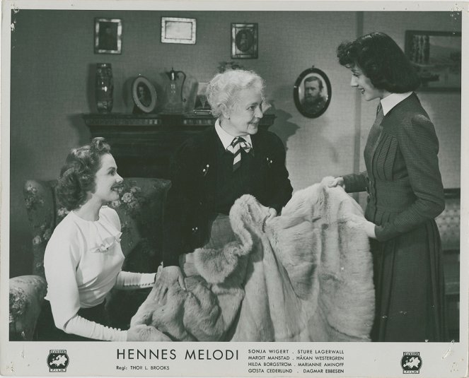 Her Melody - Lobby Cards - Sonja Wigert, Hilda Borgström, Marianne Aminoff