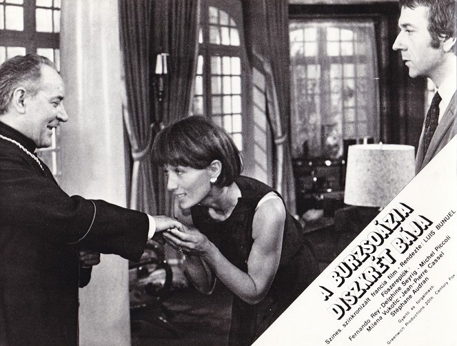 The Discreet Charm of the Bourgeoisie - Lobby Cards - Julien Bertheau, Stéphane Audran, Jean-Pierre Cassel