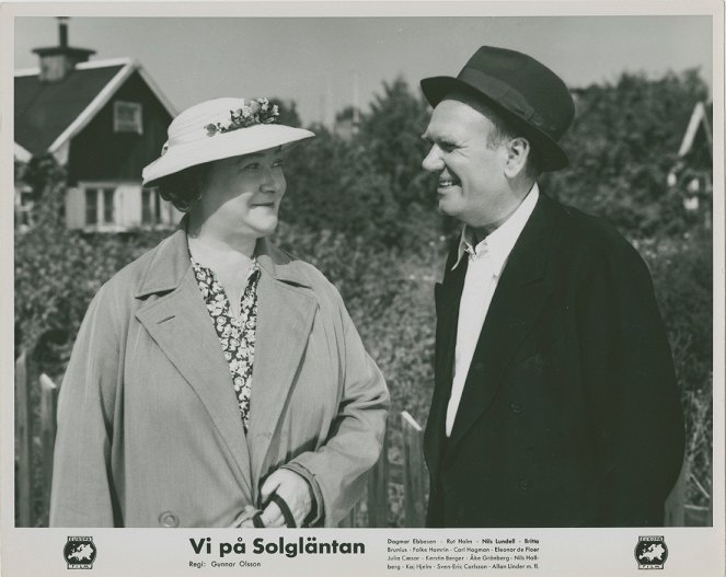 Vi på Solgläntan - Vitrinfotók - Dagmar Ebbesen, Nils Lundell