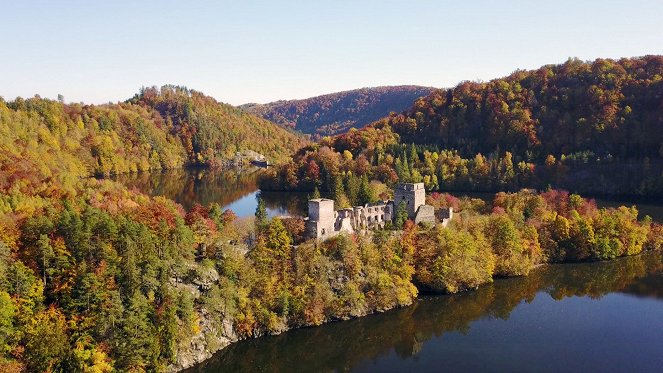 Alte Burgen und ihre neuen Herren in Niederösterreich - Photos