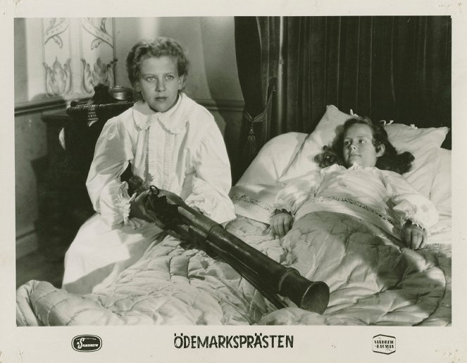 Ödemarksprästen - Fotosky - Anders Nyström, Mona Malm