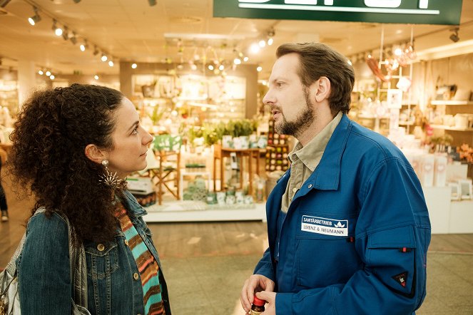 Freundinnen - Jetzt erst recht - Episode 2 - Filmfotos - Shirin Soraya, Jens Kipper