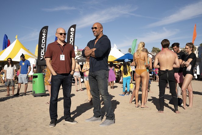 Ballers - Don't You Wanna Be Obama? - Photos - Rob Corddry, Dwayne Johnson