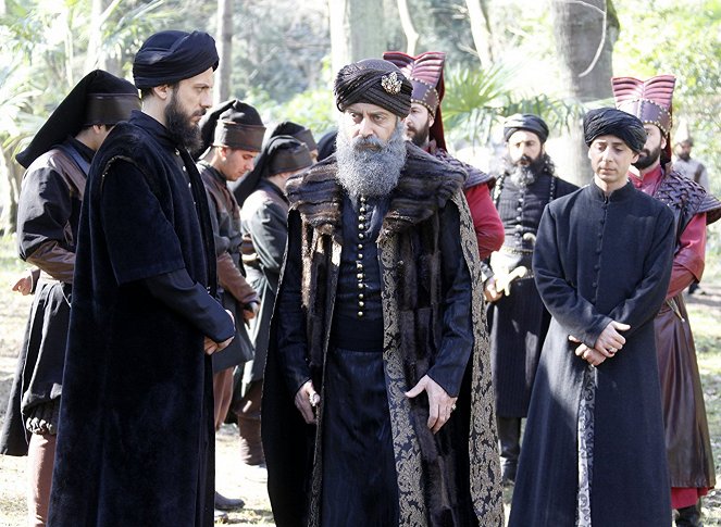 Sultán - Z filmu - Mehmet Günsür, Halit Ergenç