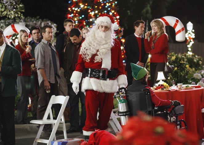 Desperate Housewives - The Miracle Song - Photos - Matt Roth