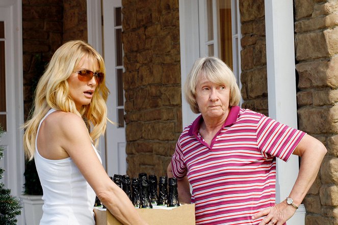 Gotowe na wszystko - Święta na Wisteria Lane - Z filmu - Nicollette Sheridan, Kathryn Joosten