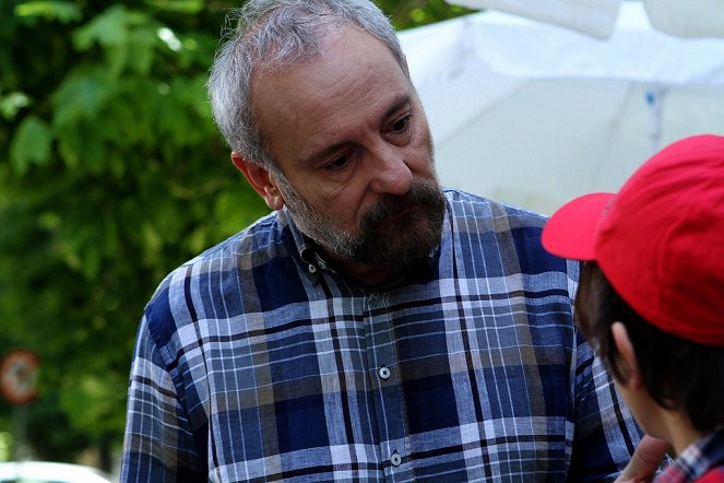 Kaçak Gelinler - Episode 3 - Kuvat elokuvasta - Ege Aydan