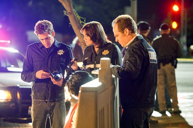 CSI - Den Tätern auf der Spur - Mörderische Züge - Filmfotos - Eric Szmanda, Jorja Fox, David Berman